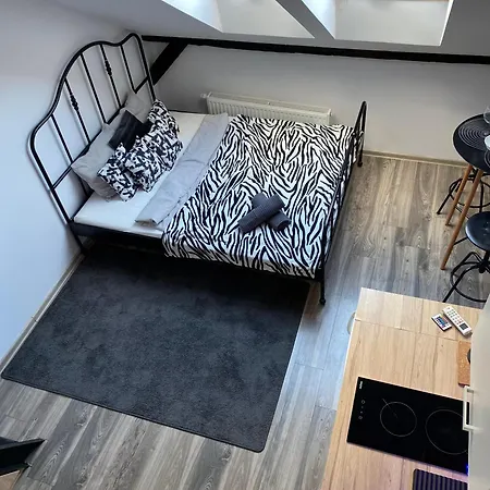 High Five Appartement *