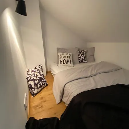 High Five * 크라쿠프