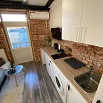 High Five Apartment